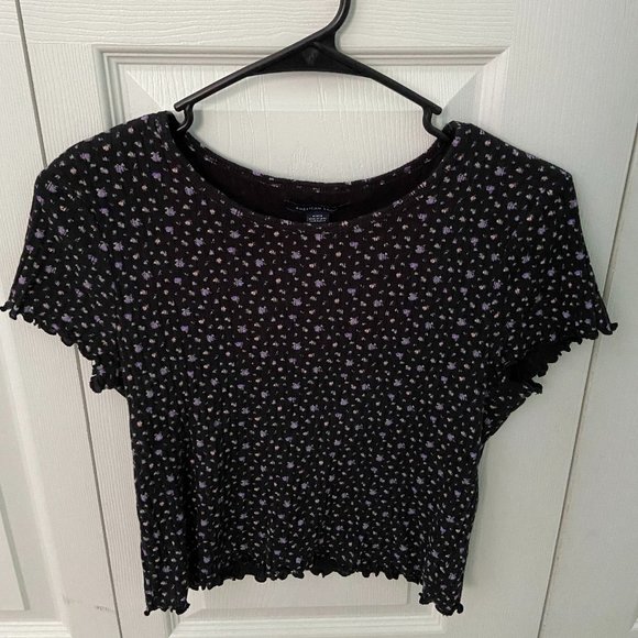 American Eagle Outfitters Tops - American Eagle Floral Lettuce Trim Top
